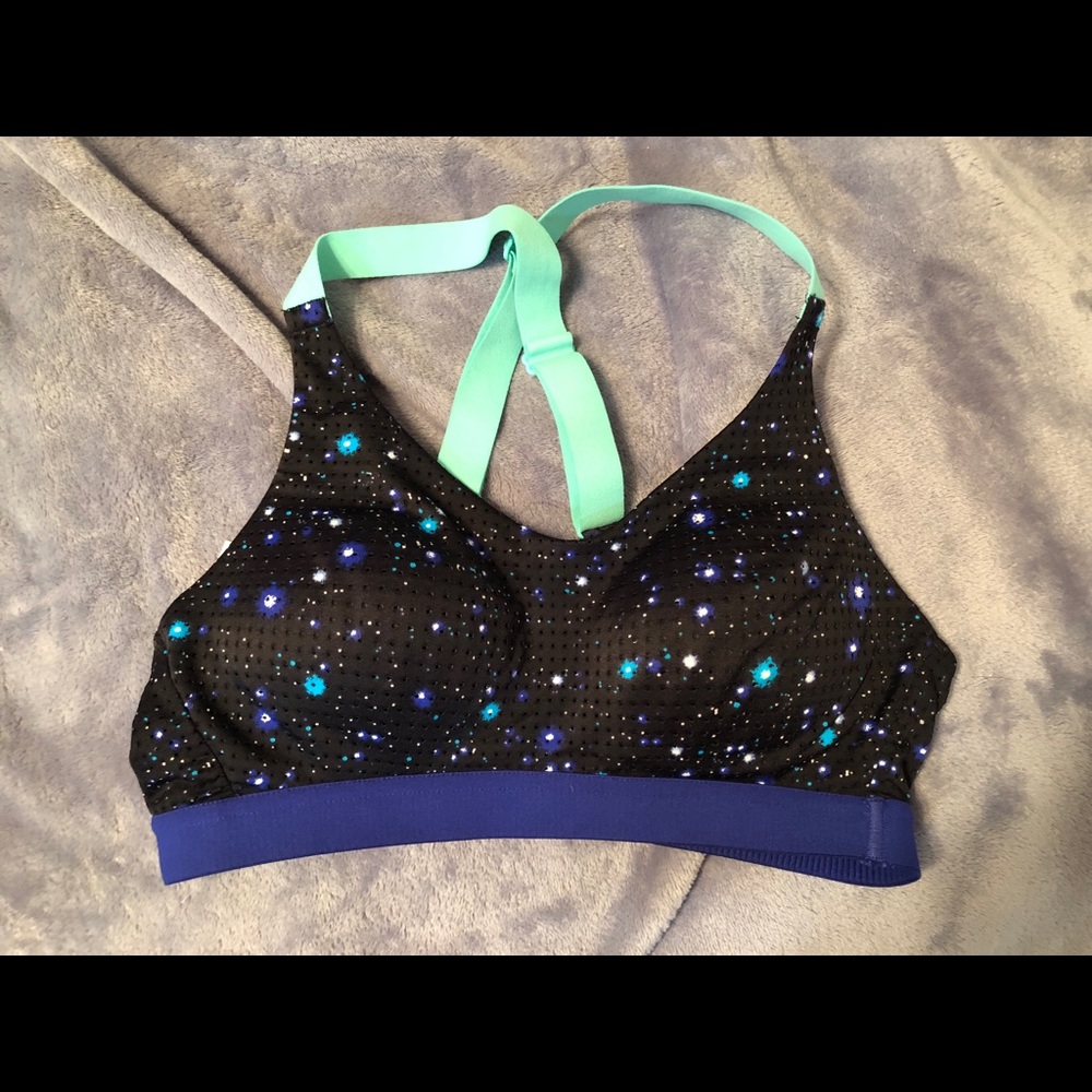 Victoria Sport Bra